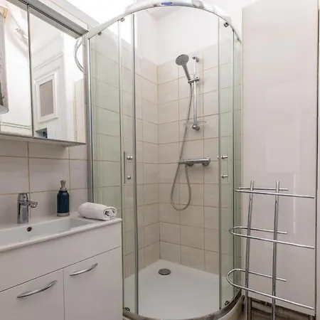 International Rosa Blue *** - Romantique Chic Appartement